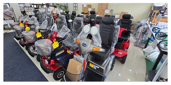 20250910132452_LueFEHqX.jpg_carousel_제천의료기기 제천복지용구 제천전동휠체어 제천전동스쿠터 장수의료기_제천의료기기판매,제천복지용구판매,제천장애인보조기기,제천복지용구,제천장수의료기